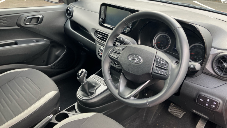 Hyundai i10 1.2 MPi SE Connect 5dr Auto Petrol Hatchback